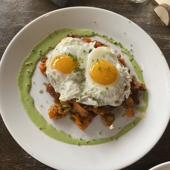 The Queensboro - Sweet Potato Chorizo Hash and Scrambled Eggs - Gastropubs Near Me - Jackson Heights, New York The Queensboro - Sweet Potato Chorizo Hash and Scrambled Eggs - Gastropubs Near Me - Jackson Heights, New York