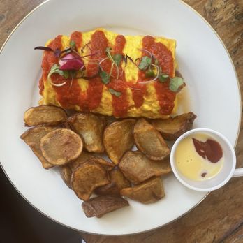 Cafe on 27 - Daddy's Combo with Patas Bravas - Breakfast & Brunch Near Me - Topanga, California Cafe on 27 - Daddy's Combo with Patas Bravas - Breakfast & Brunch Near Me - Topanga, California