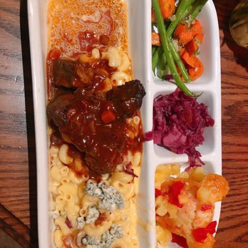 Carnation Cafe - Pot roast TV dinner - American Near Me - Anaheim, California