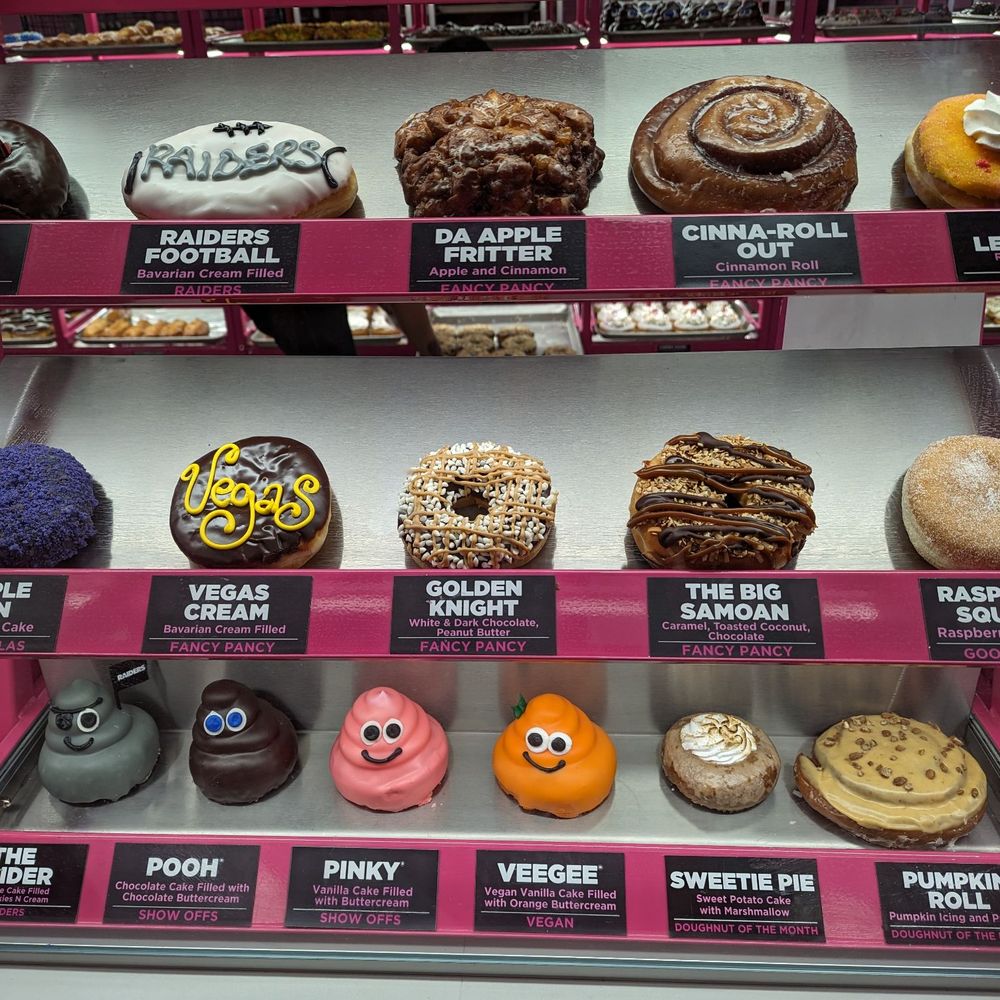 Pinkbox Doughnuts - Over 70 varieties of donuts - Donuts Near Me - Laughlin, Nevada Pinkbox Doughnuts - Over 70 varieties of donuts - Donuts Near Me - Laughlin, Nevada