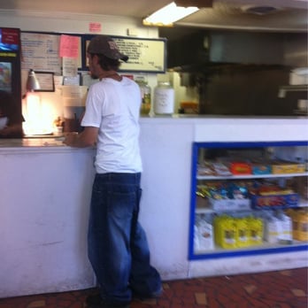 Darla's Seafood - Ordering counter - kitchen open to view - Seafood Near Me - Portsmouth, Virginia