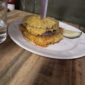 Au Cheval - Gluten free option is they replace the bun with hash browns instead. - Bars Near Me - Chicago, Illinois