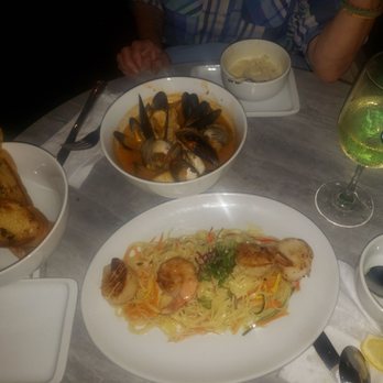 Driftwood Kitchen - Seafood Near Me - Laguna Beach, California Driftwood Kitchen - Seafood Near Me - Laguna Beach, California