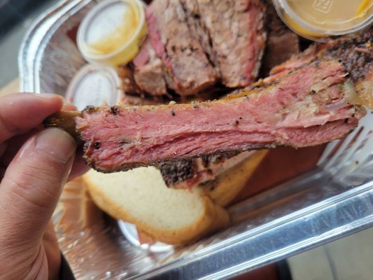 OUTSIDER BBQ & BEER GARDEN by null