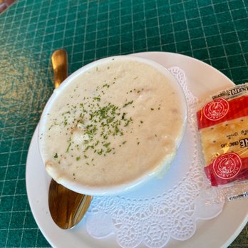 Local Grill & Scoop - Seafood Near Me - Cannon Beach, Oregon Local Grill & Scoop - Seafood Near Me - Cannon Beach, Oregon