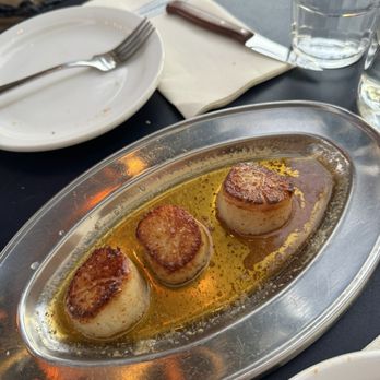 Barra Santos - Scallops - Portuguese Near Me - Los Angeles, California Barra Santos - Scallops - Portuguese Near Me - Los Angeles, California