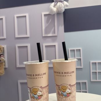 Chewie & Mellow - Mango Tango-多肉芒芒椰, Oreo Chocolate-奥利奥巧克力蛋糕 - Desserts Near Me - Irvine, California