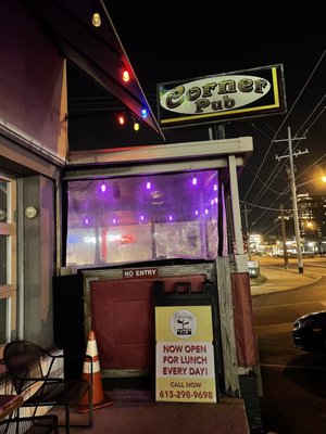 The Corner Pub by null