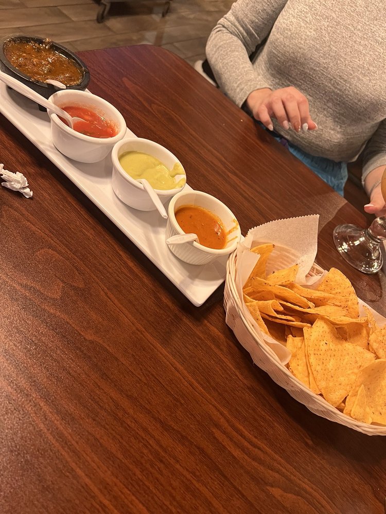 TOLUCA’S RESTAURANT Updated November 2024 49 Photos & 48 Reviews