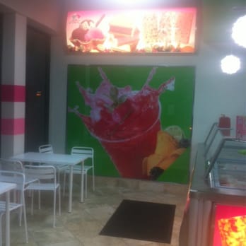 La Michoacana Premium - Addison - Cute decor - Ice Cream & Frozen Yogurt Near Me - Addison, Illinois