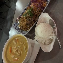 Pad Thai and Curry