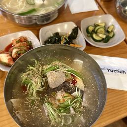 Back to front: Bagirak Kalguksu, Chic Mul Naengmyun