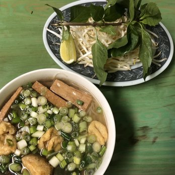 Van Hanh Restaurant - Vegan & Vegetarian Cuisine - 10 Pho - Vegetarian Near Me - Portland, Oregon