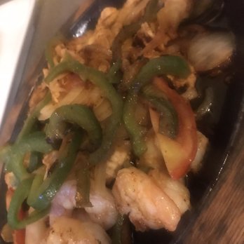 Mi Cancun - Shrimp and Chicken Fajitas - Mexican Near Me - Morrisville, North Carolina