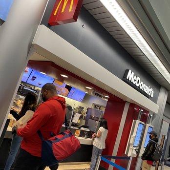 McDonald's - people at a mcdonald's restaurant - Coffee & Tea Near Me - Chicago, Illinois McDonald's - people at a mcdonald's restaurant - Coffee & Tea Near Me - Chicago, Illinois