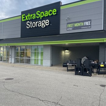 Extra Space Storage - Self Storage Near Me - Wauconda, Illinois
