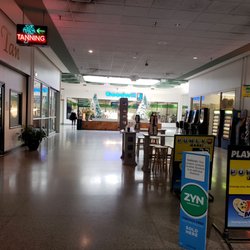 Cressona Mall
