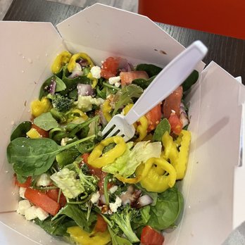 1000 Degrees Pizza - North Miami Beach, FL - Make your own salad. - Pizza Near Me - North Miami Beach, Florida