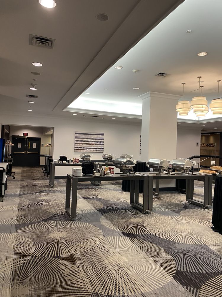 Courtyard by Marriott Toronto Downtown