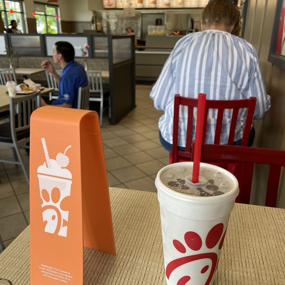 Chick-fil-A - Patiently waiting for my meal at Chick-fil-A - Fast Food Near Me - Madison, Wisconsin