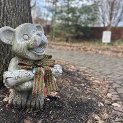 Glossbrenner Public Garden