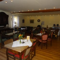 Cafe Nostalgie - Wohnzimmerathmösphäre im Cafe