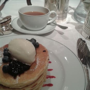 The Delaunay - blueberry & creme fraiche pancakes (2014) - Modern European Near Me - London, XGL