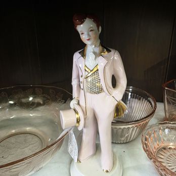 Benson Corners Antique Mall  - Figurine - Antiques Near Me - Bristol, Wisconsin