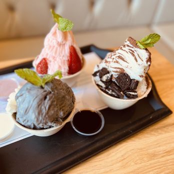 Oakobing - Single Strawberry Shaved Ice and Single Oreo Tiramisu Shaved Ice - Shaved Ice Near Me - Los Angeles, California Oakobing - Single Strawberry Shaved Ice and Single Oreo Tiramisu Shaved Ice - Shaved Ice Near Me - Los Angeles, California