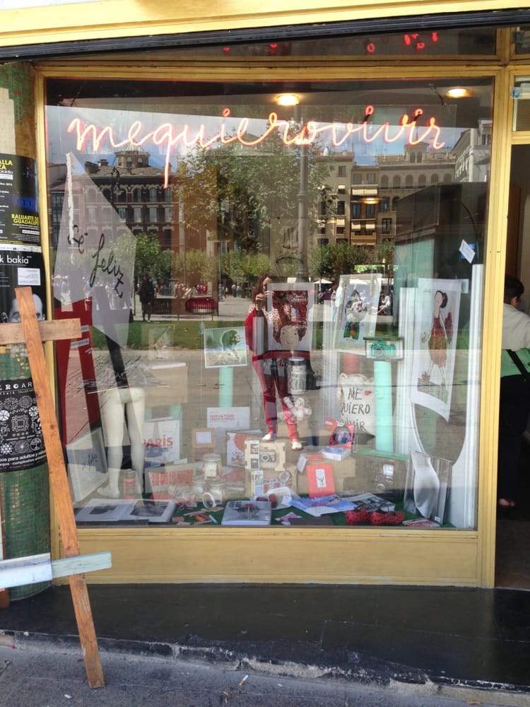 LIBRERÍA MEQUIEROVIVIR Plaza del Castillo 38, Pamplona, Navarra