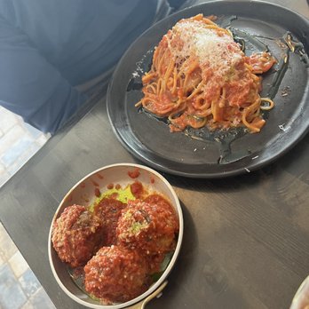 Esther's Kitchen - Spaghetti with Meatballs - Italian Near Me - Las Vegas, Nevada