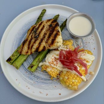 Tower 23 - Grilled chicken with corn on the cob - San Diego, CA