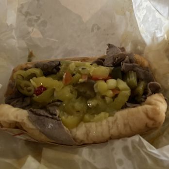 Sunny Sub - Italian beef was good but hold the banana peppers - New American Near Me - Chicago, Illinois