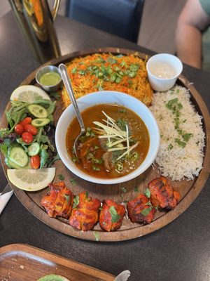 Casa Lahori by null