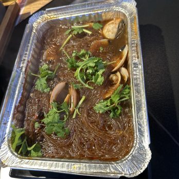 Yuejuer BBQ - Clam with  rice noodle - Barbeque Near Me - Rowland Heights, California