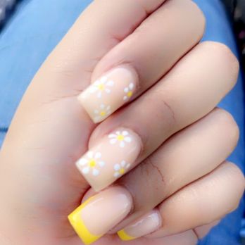 Fendy Nail Lounge - Nails by Trinity - Nail Salons Near Me - Cypress, California Fendy Nail Lounge - Nails by Trinity - Nail Salons Near Me - Cypress, California