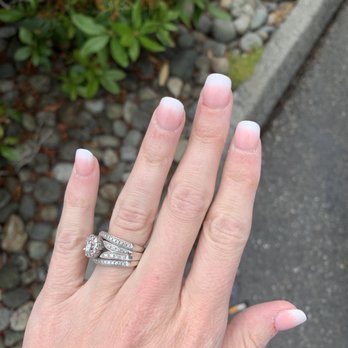 Vip Nails and Spa - Nail Salons Near Me - Lake Stevens, Washington