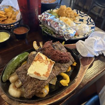 Dona Leti's - Fajitas - Cocktail Bars Near Me - Houston, Texas