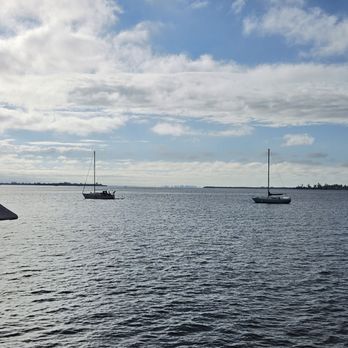 Bradenton Beach City Pier - Boating Near Me - Bradenton Beach, Florida