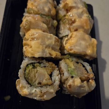 MOONO - Scallop Roll - Sushi Bars Near Me - Rancho Santa Margarita, California MOONO - Scallop Roll - Sushi Bars Near Me - Rancho Santa Margarita, California