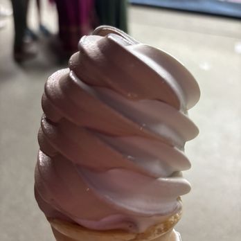 Swirlie's Soft Serve Manassas - soft serve swirl small - Ice Cream & Frozen Yogurt Near Me - Manassas, Virginia