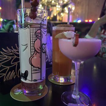 Sunny's Lounge - Twig and Berries, Cold Apple Pie, and Let It Snow - Cocktail Bars Near Me - Phoenix, Arizona