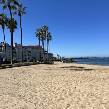 Coronado Ferry Landing - Small beach - Shopping Centers Near Me - Coronado, California
