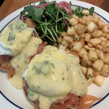 Hudson House - Eggs Benedict with Salmon - American Near Me - Dallas, Texas