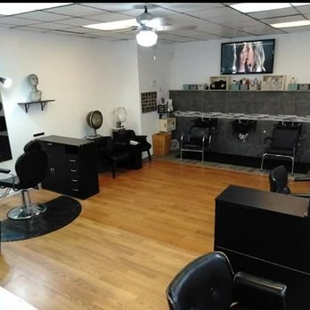 Versatile Hairstyles - Hair Salons Near Me - Rockford, Illinois Versatile Hairstyles - Hair Salons Near Me - Rockford, Illinois