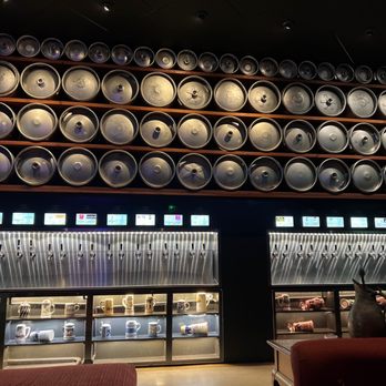 Tap in lounge - Lounges Near Me - Berkeley, California Tap in lounge - Lounges Near Me - Berkeley, California