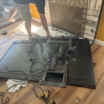 Larsen Construction - Fallen tv - Windows Installation Near Me - Hayward, California Larsen Construction - Fallen tv - Windows Installation Near Me - Hayward, California