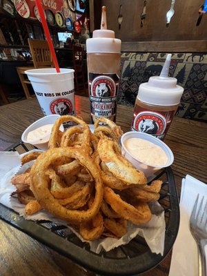 Hickory House by null