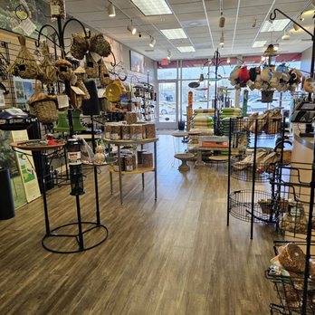 Wild Birds Unlimited - Bird Shops Near Me - Fredericksburg, Virginia Wild Birds Unlimited - Bird Shops Near Me - Fredericksburg, Virginia