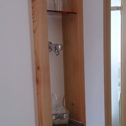 Hotel Costabella - Dispenser acqua in camera